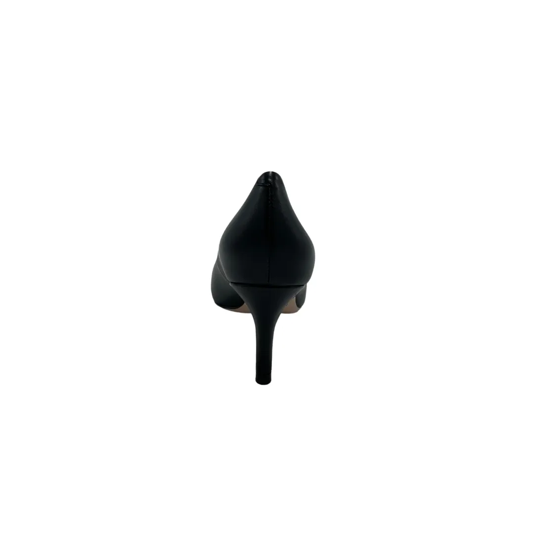 AiciBerlucci 2.5 inch heel leather pump