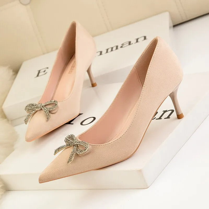 Daisy Bow-knot Pumps