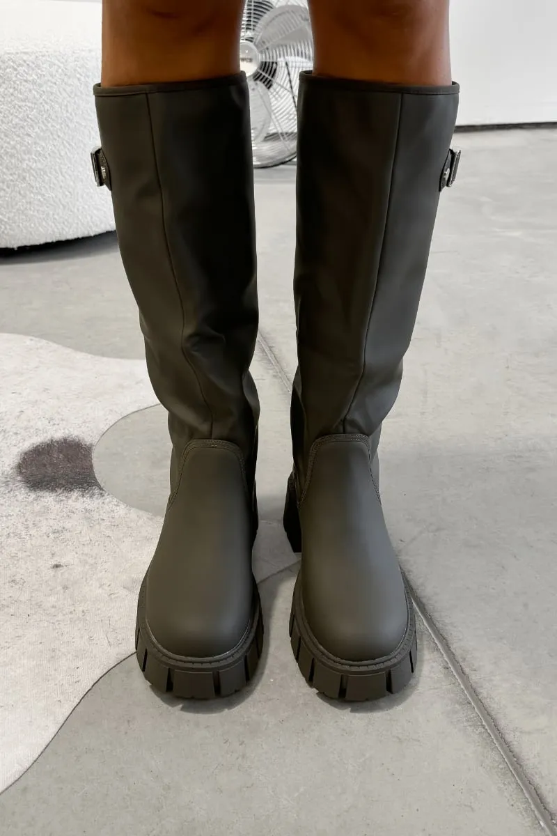 MAYA Chunky Buckle Rain Boots - Khaki