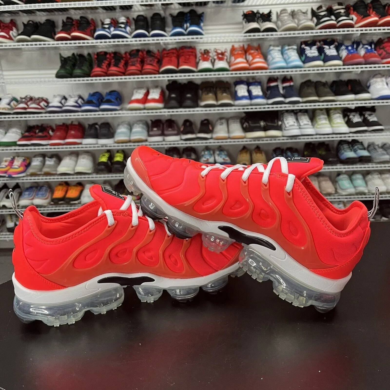Nike Air Vapormax Plus Shoes Bright Crimson 924453-602 Men's Size 10 With Box