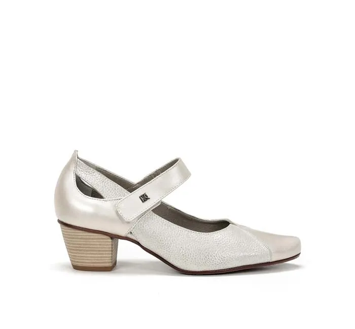 Womens Dorking Triana in Natural
